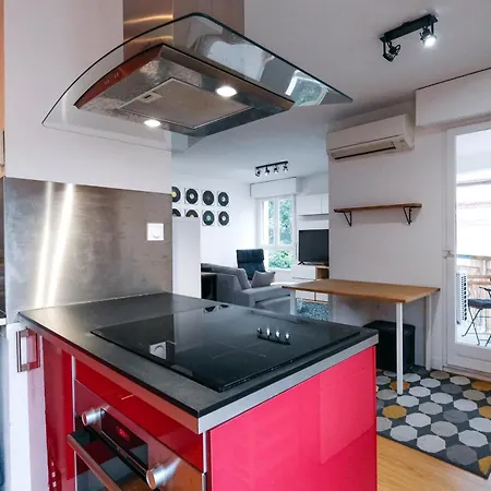 Le Vinyle ~ Parking ~ Balcon ~ Centre-ville Apartamento *