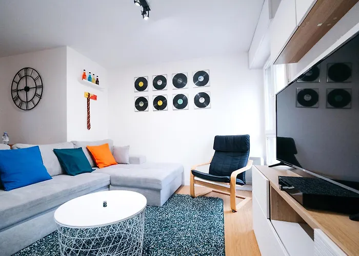 Διαμέρισμα Le Vinyle ~ Parking ~ Balcon ~ Centre-ville