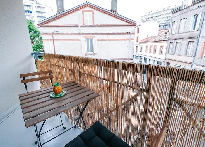 Διαμέρισμα Le Vinyle ~ Parking ~ Balcon ~ Centre-ville