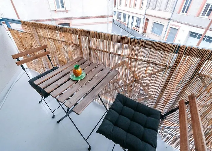 Διαμέρισμα Le Vinyle ~ Parking ~ Balcon ~ Centre-ville *