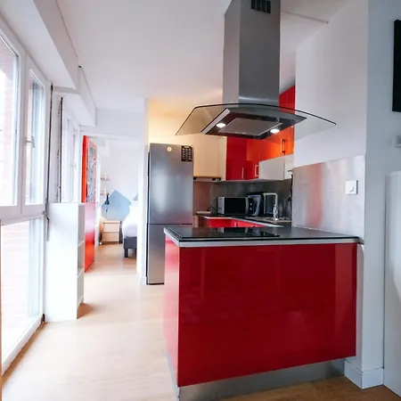 Apartment Le Vinyle ~ Parking ~ Balcon ~ Centre-ville
